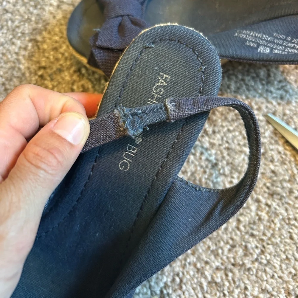 Fashion Bug Y2K Dark Blue Wedges with Bow Accent